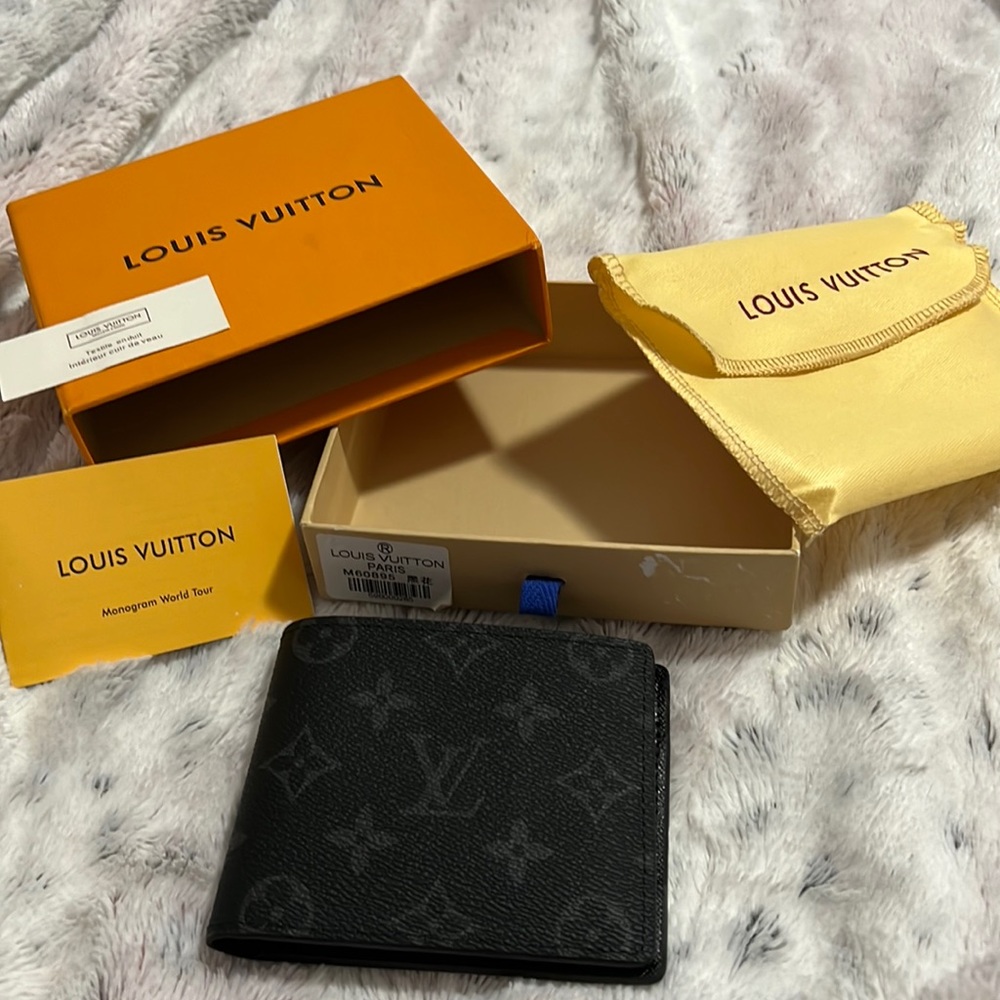 Mens New Louis Vuitton wallet